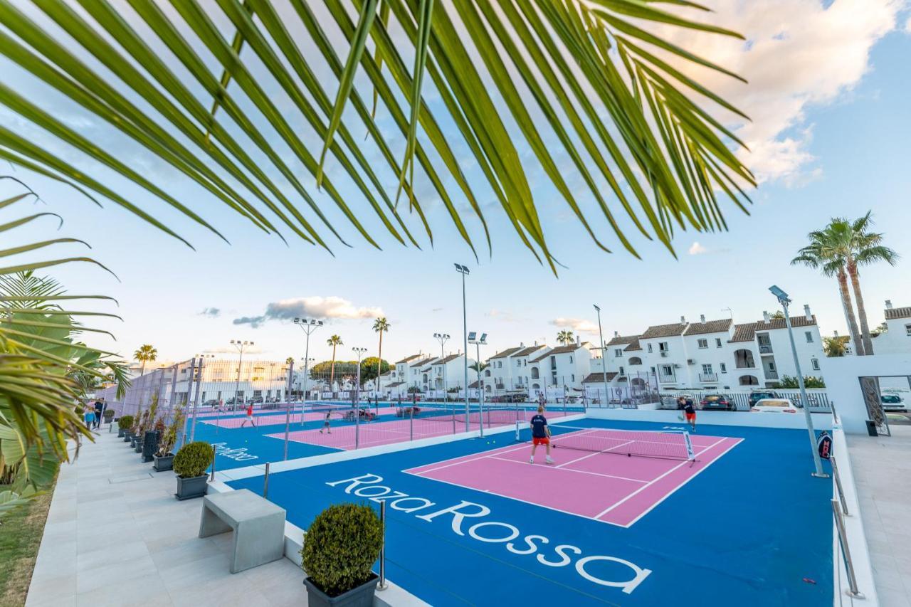 Residencia Deportiva Rozarossa Hotel Estepona Exterior photo